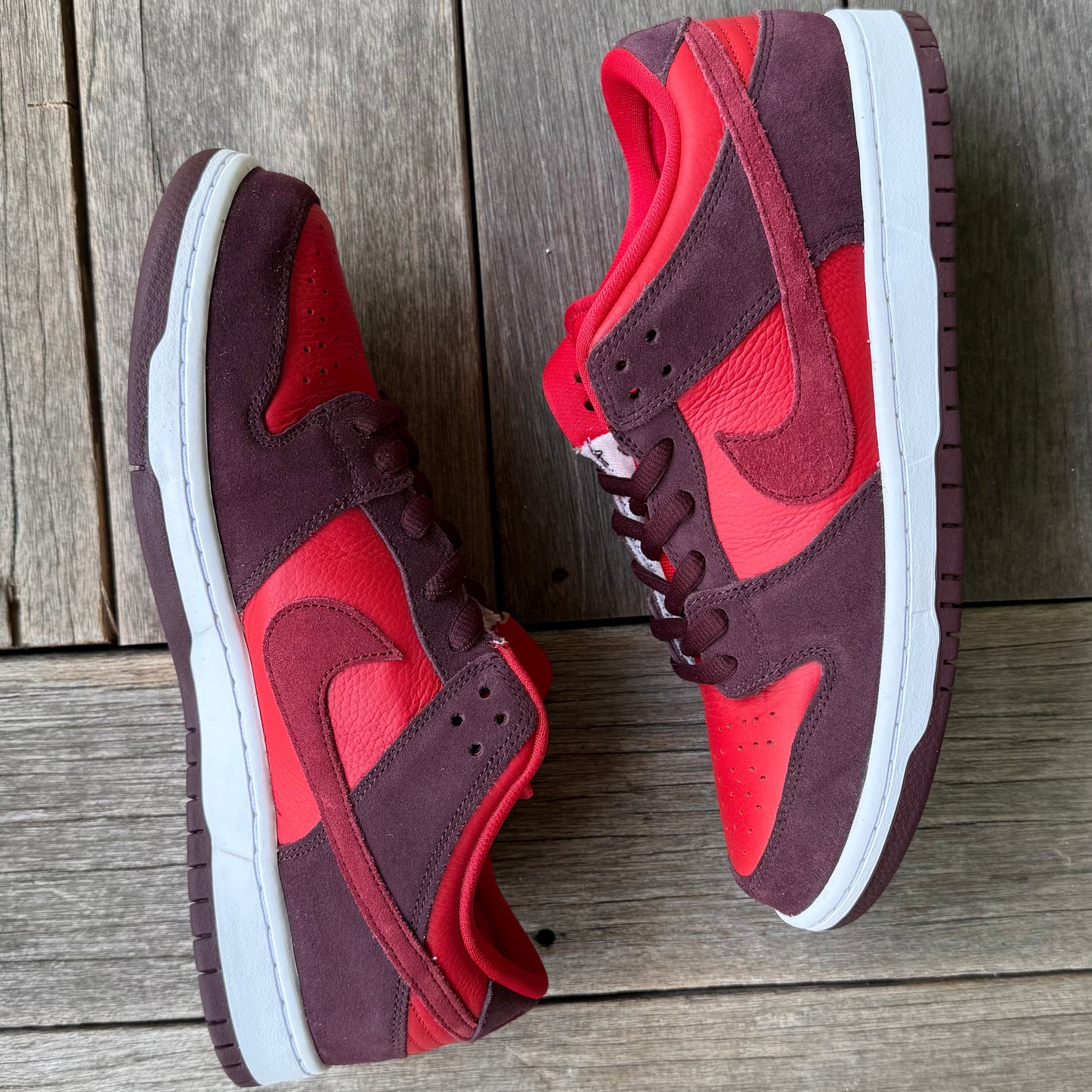 Nike SB Dunk Low Cherry Fruit Pack Size 10.5