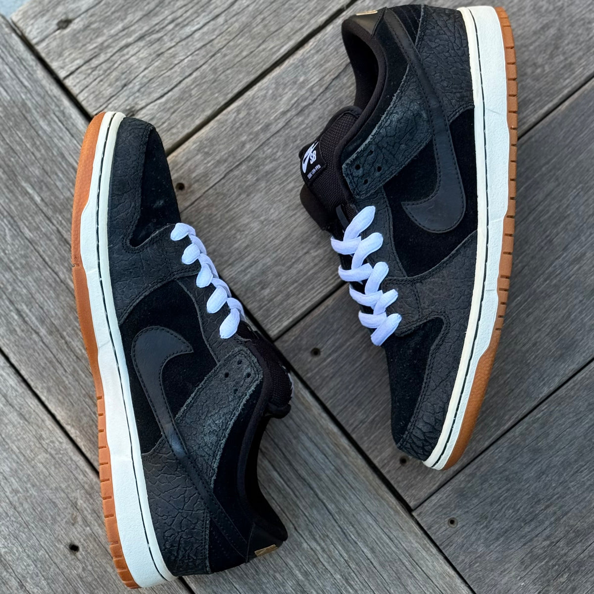 Nike SB Dunk Low Nontourage Size 9.5