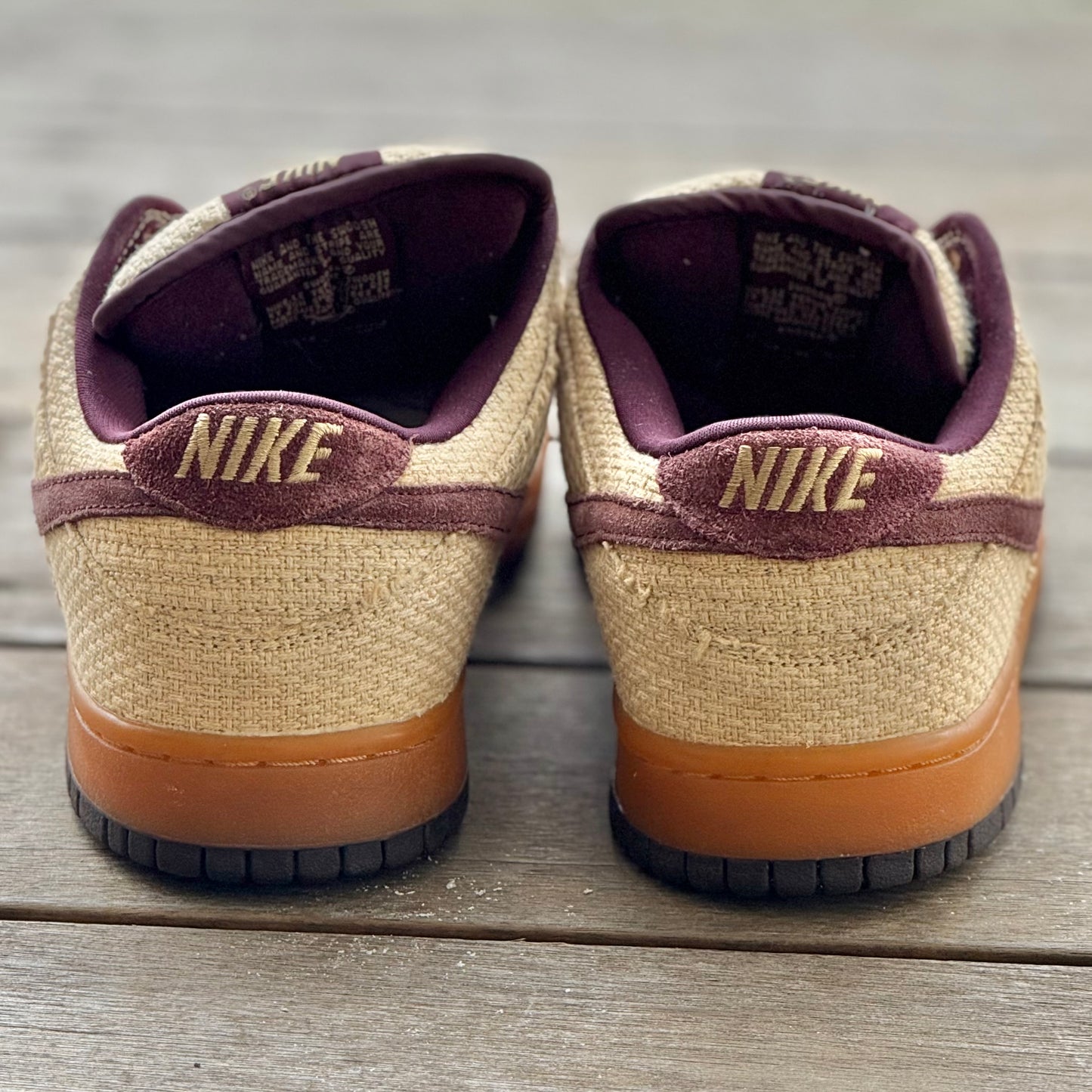 Nike SB Dunk Low Red Hemp Size 9.5