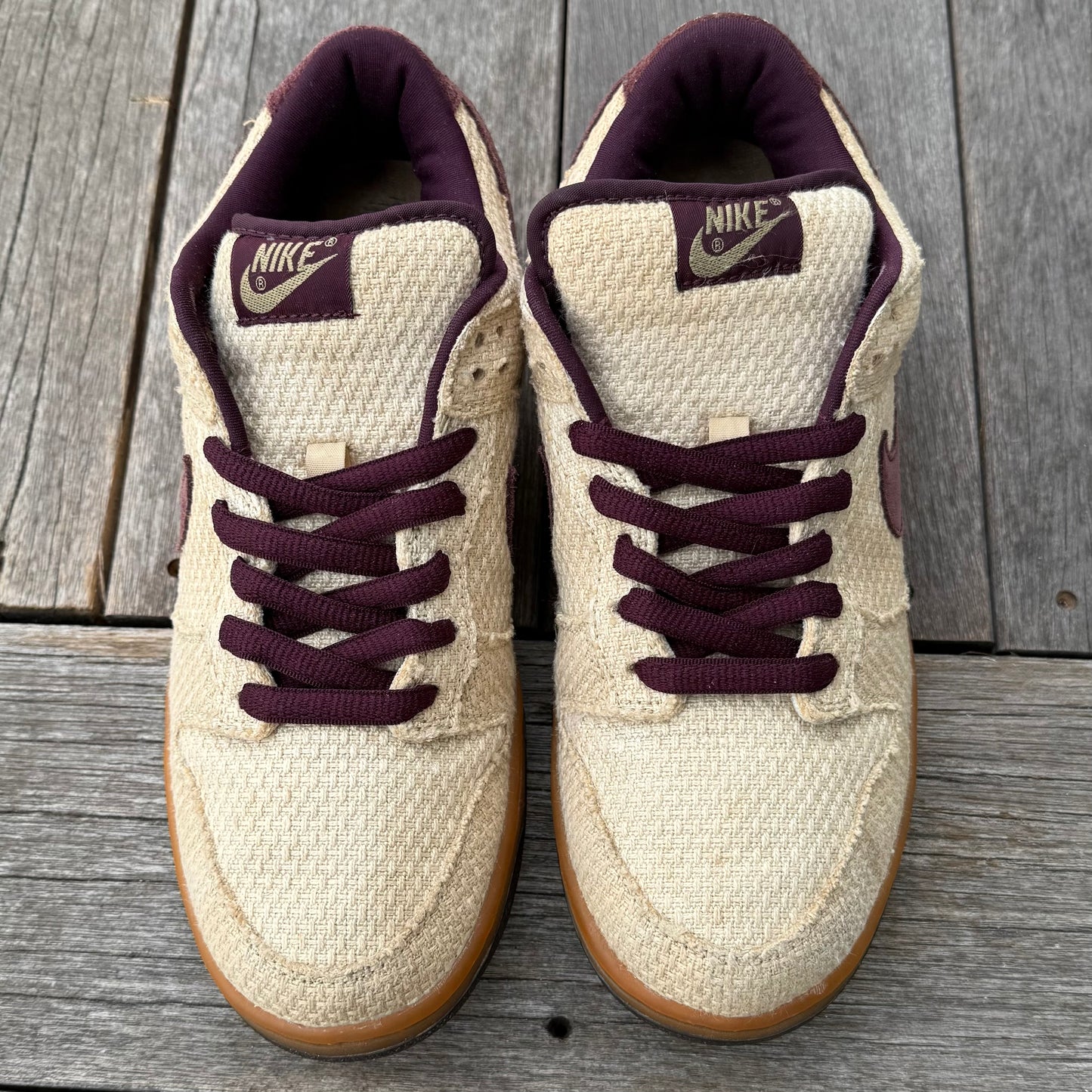 Nike SB Dunk Low Red Hemp Size 9.5