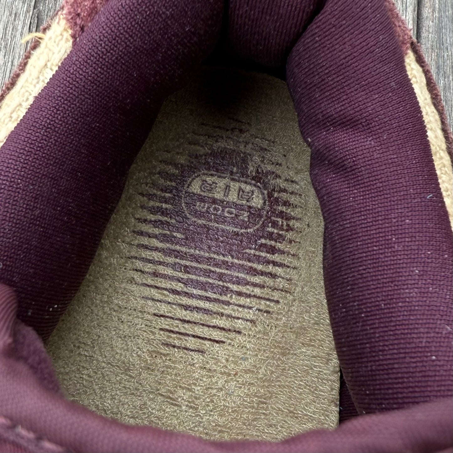 Nike SB Dunk Low Red Hemp Size 9.5