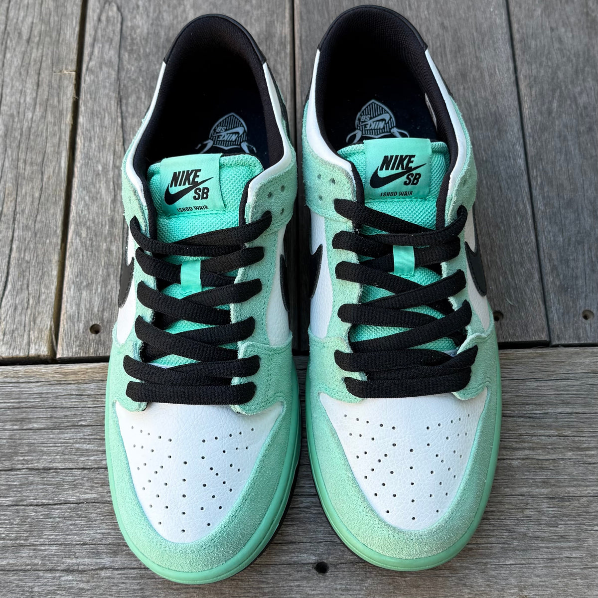 Nike SB Dunk Low Sea Crystal Size 9.5