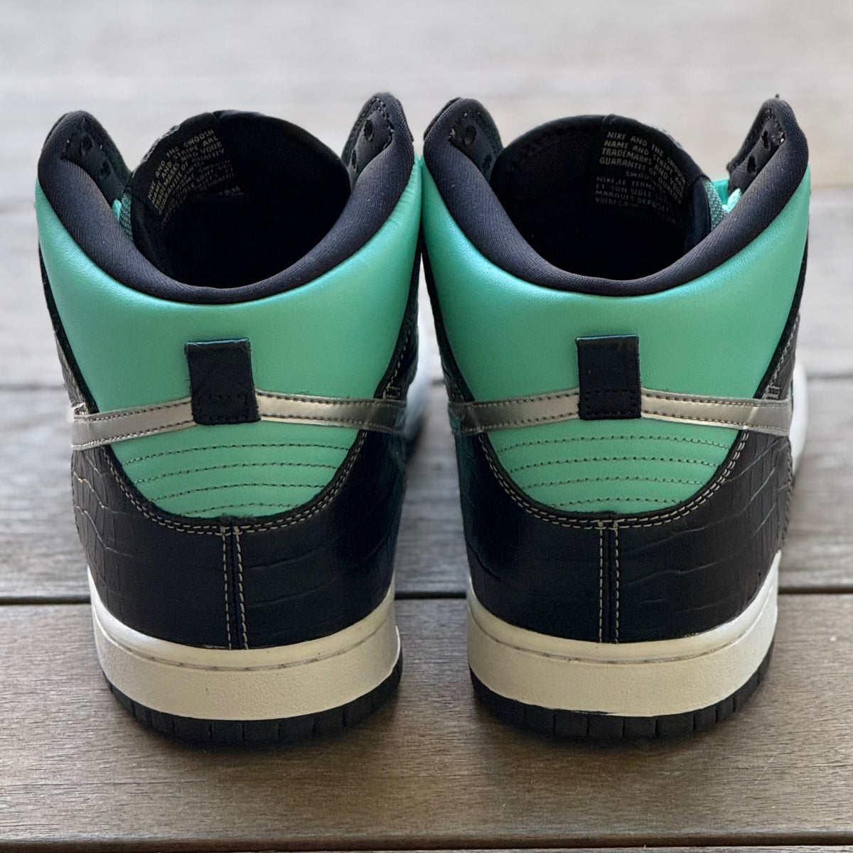 Nike SB Dunk High Tiffany Diamond Size 11