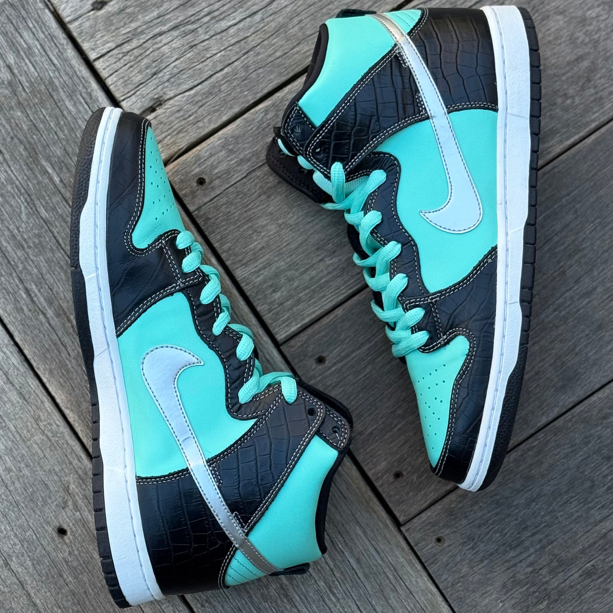 Nike SB Dunk High Tiffany Diamond Size 11