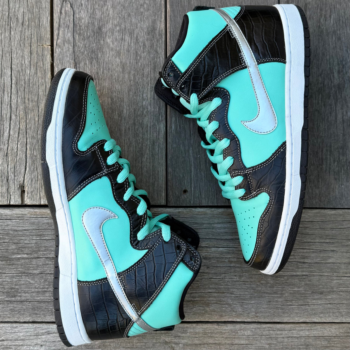 Nike SB Dunk High Tiffany Diamond Size 11
