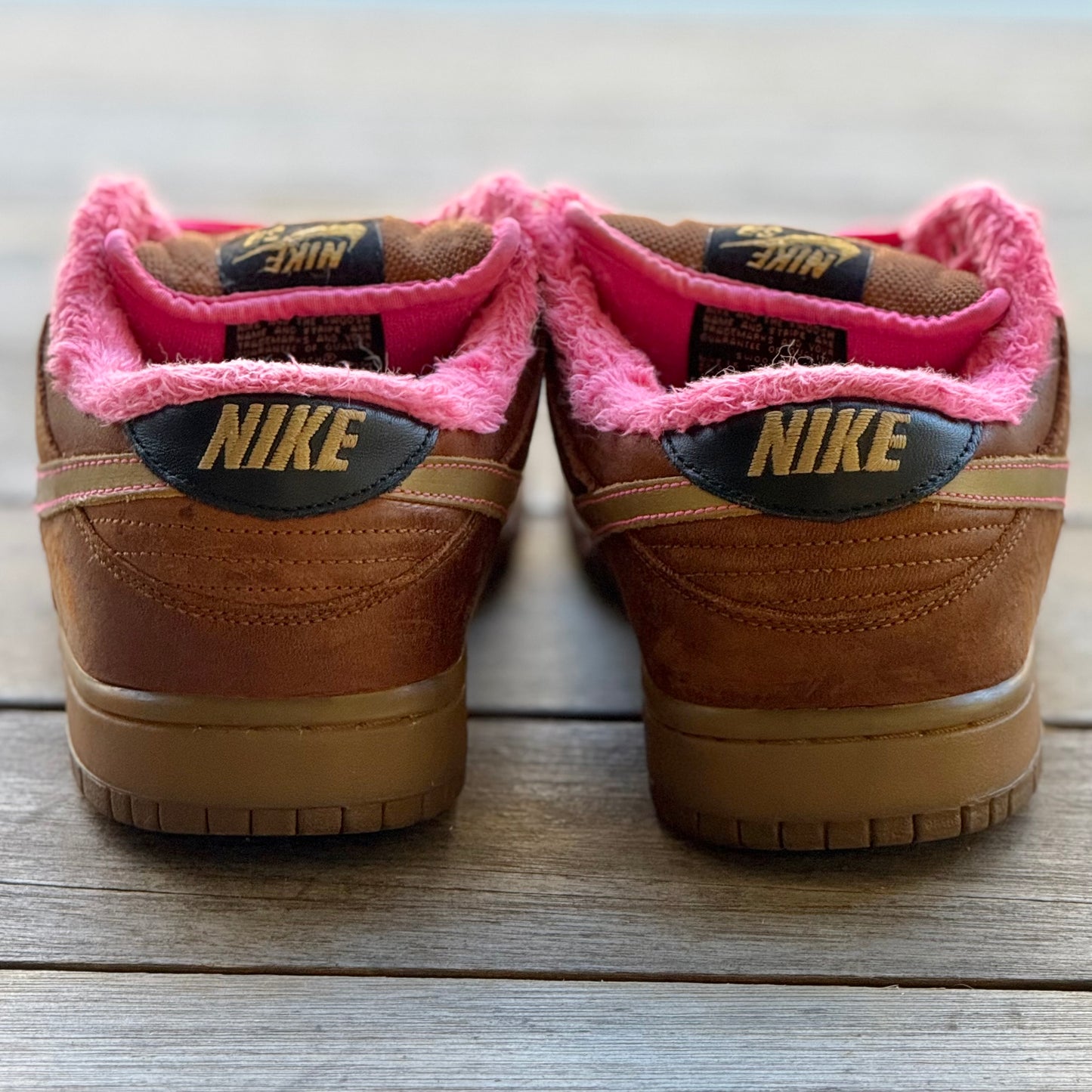 Nike SB Dunk Low Gibson Size 10