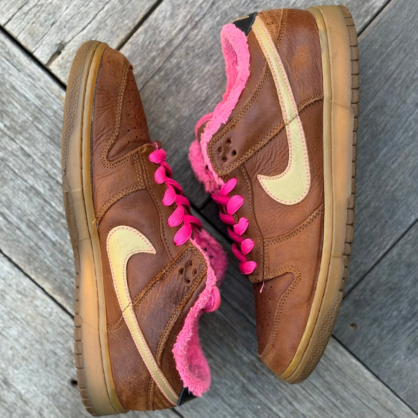 Nike SB Dunk Low Gibson Size 10