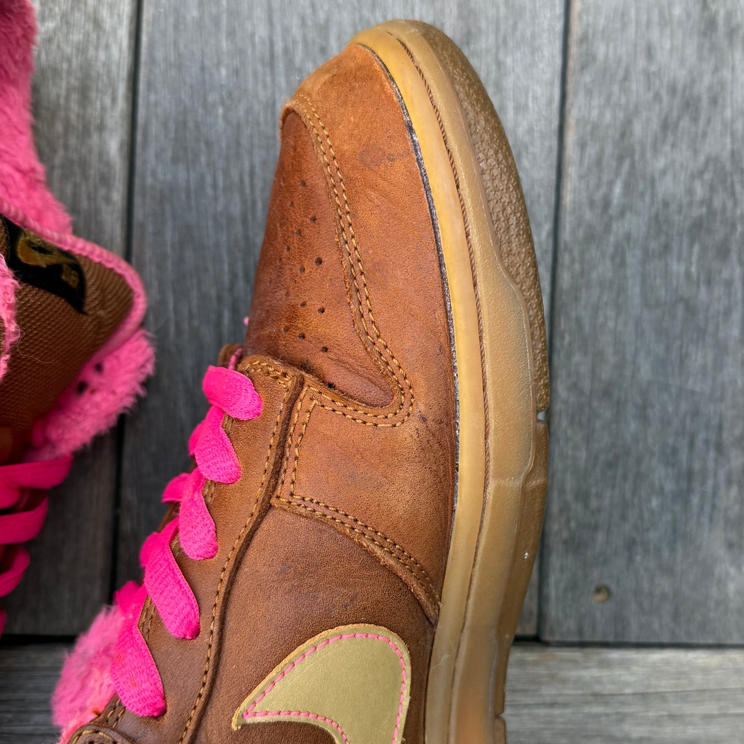 Nike SB Dunk Low Gibson Size 10