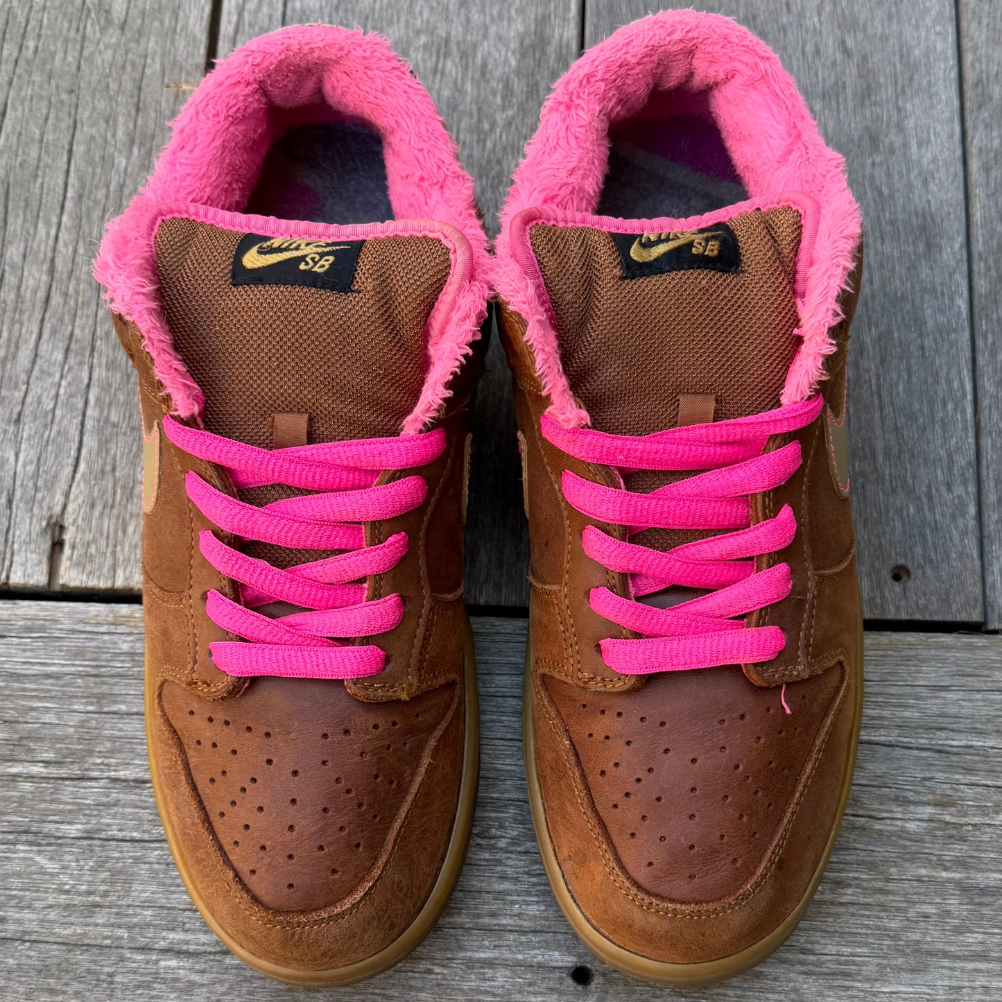 Nike SB Dunk Low Gibson Size 10