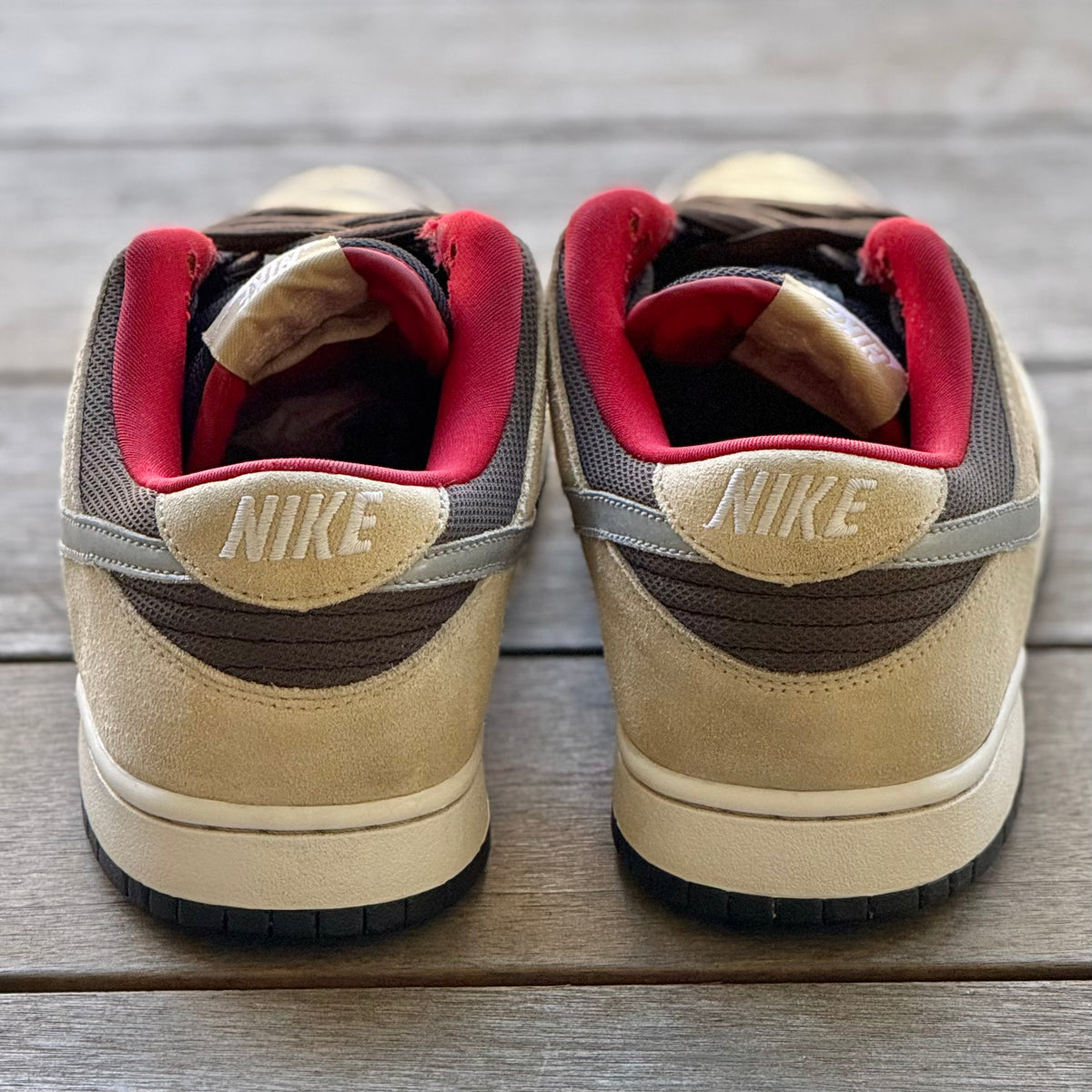 Nike SB Dunk Low Dark Chocolate Linen Size 10.5