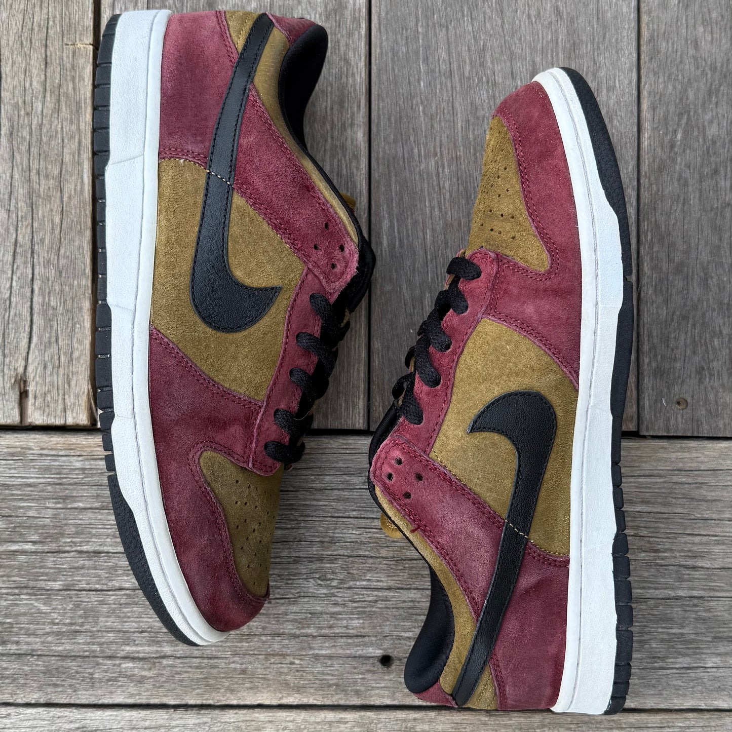 Nike Dunk Low NKE 6.0 Spanish Moss Size 9.5