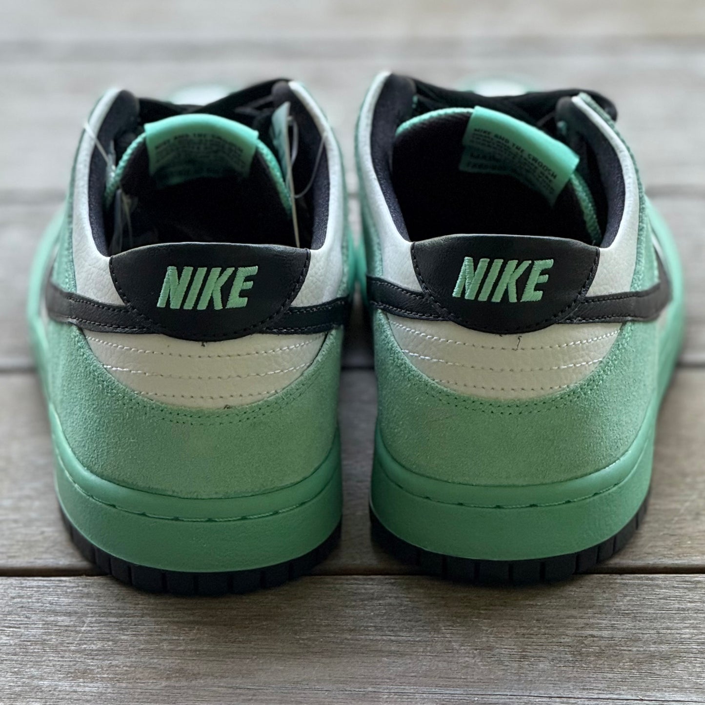 Nike SB Dunk Low Sea Crystal Size 9.5