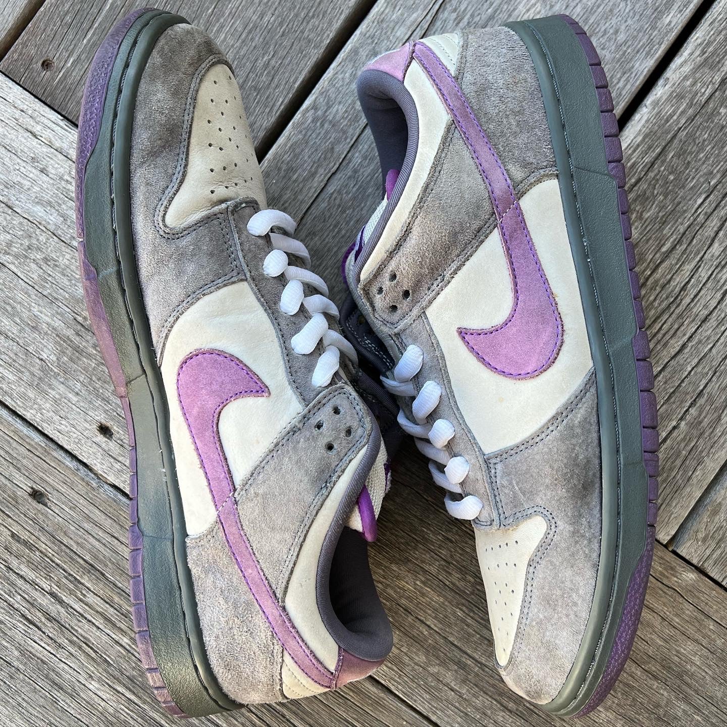 Nike SB Dunk Low Purple Pigeon Size 12